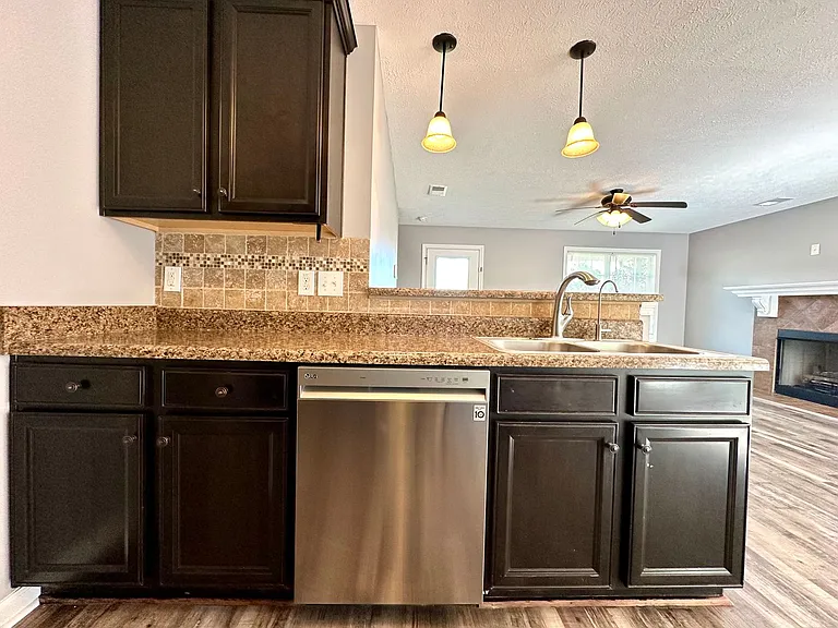 3472 Fox Meadow Way — Photo 14
