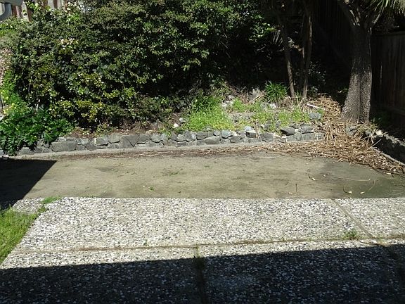 2nd image of 756 Almond Ave