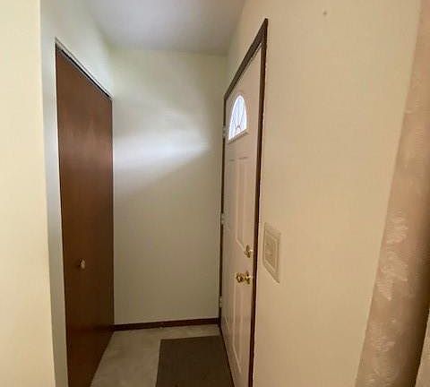 3rd image of 637 Saint Lawrence Blvd