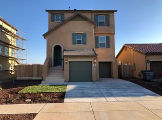 166 Barker Ln, Merced, CA 95348