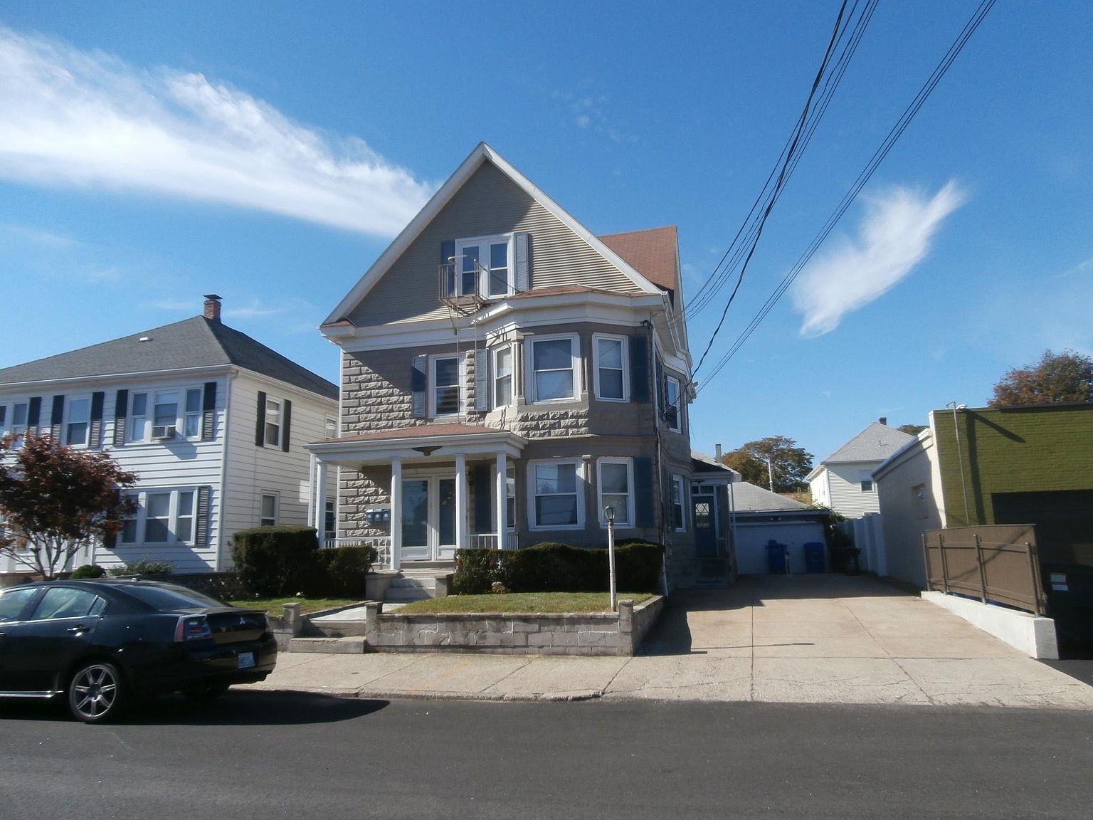 5 Rowe Ave FLOOR 3, Pawtucket, RI 02861 Zillow