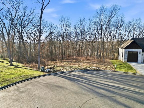 3rd image of 4398 Willard Ln