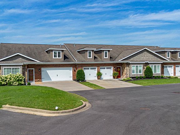 2nd image of 3258 Mallard Cir