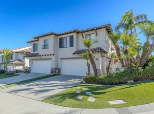 1563 San Fernando Dr, Corona, CA 92882