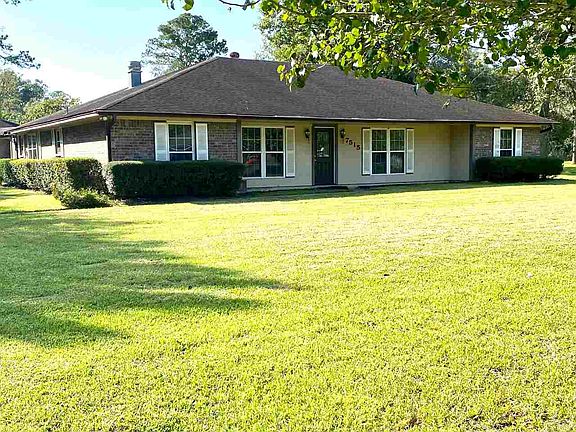 2nd image of 7515 Yellowstone Dr