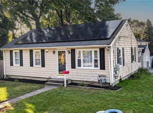 328 Roger Williams Ave, Rumford, RI 02916