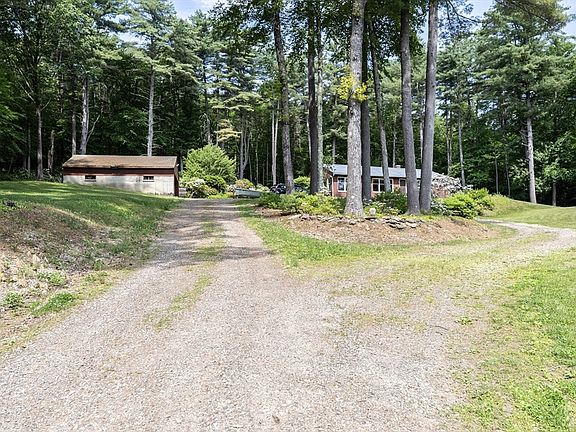 2nd image of 477 River Rd