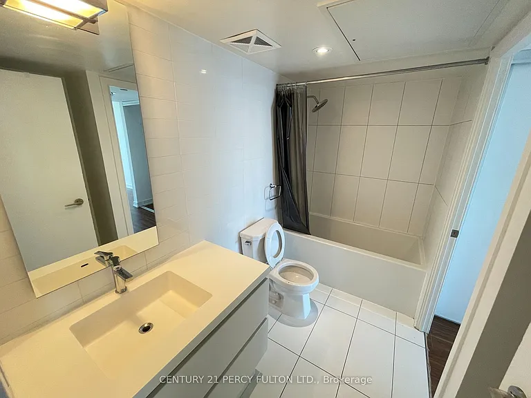 85 Queens Wharf Rd #1811 — Photo 10