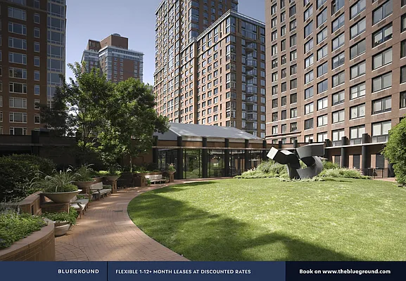 Rented by The Blueground | media 172