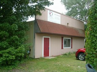 420 E Main St, Farwell, MI 48622