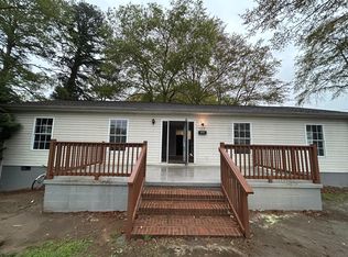 603 N Hill St, Dallas, NC 28034