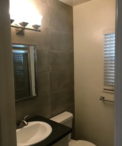 135 N Sweetzer Ave #3 — Photo 12