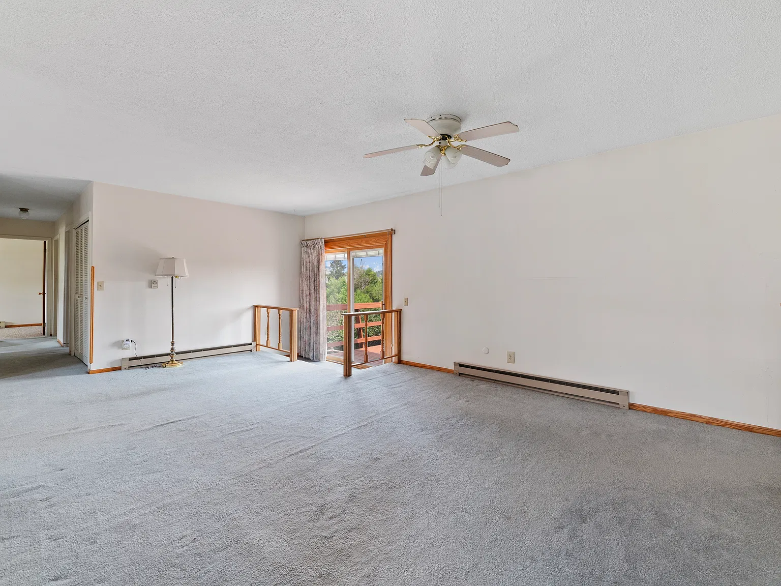 4 bed, $2,300 — Photo 2