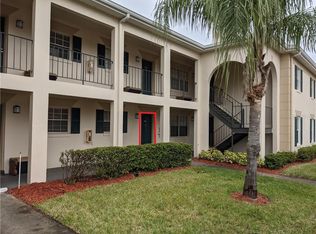 10316 Club Cir APT 42, Tampa, FL 33618