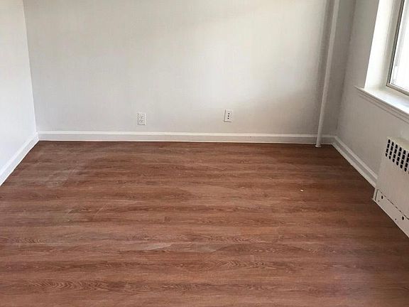 2nd image of 4266 Bedford Ave Floor 1