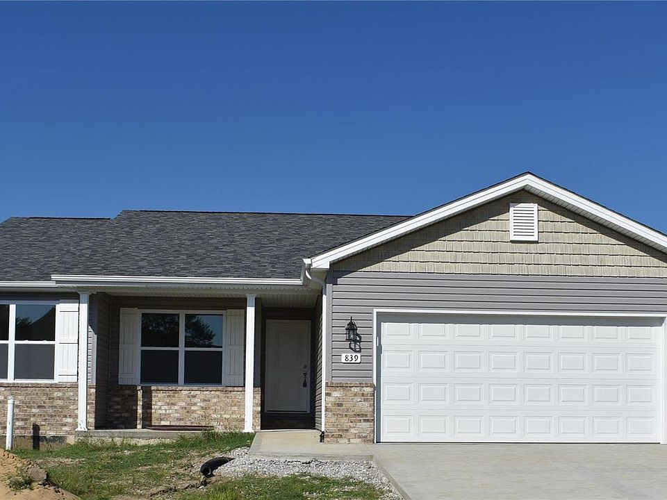 1st image of 839 Mayfair Dr