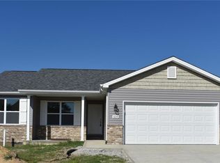 839 Mayfair Dr, Shiloh, IL 62221