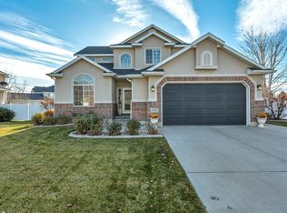 2789 N North Hills Dr, Layton, UT 84040