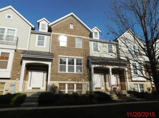 5586 Cambridge Way, Hanover Park, IL 60133