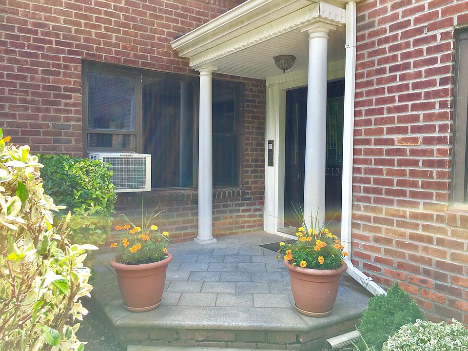 1st image of 1213 E Broadway APT B13