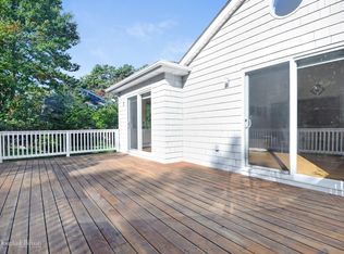 164 Longview Rd, Southampton, NY 11968