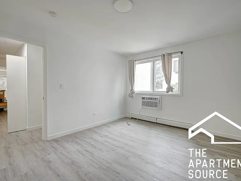 7621 N Sheridan Rd #1J — Photo 6