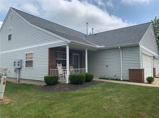 677 N Creek Dr UNIT 677, Painesville, OH 44077