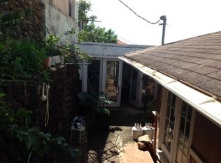 1344 Wanaka St, Honolulu, HI 96818