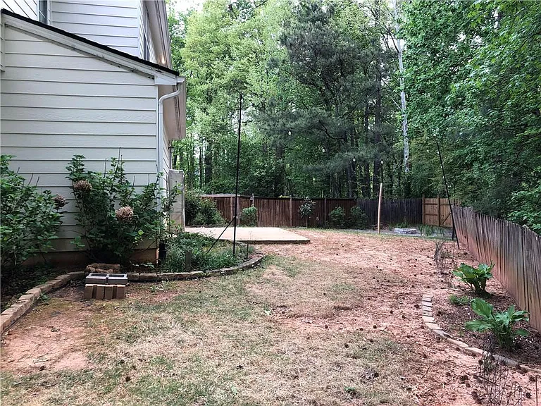 370 Manor Glen Dr — Photo 30
