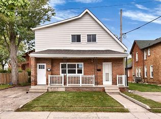 736 University Ave E #1, Windsor, ON N9A 2Z7