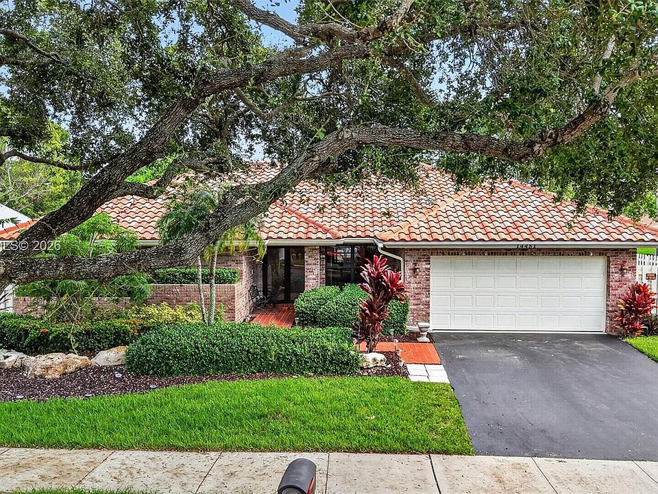 1st image of 14481 Hickory Ct