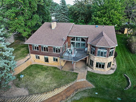 2nd image of 7840 E Lake Carlos Dr NE