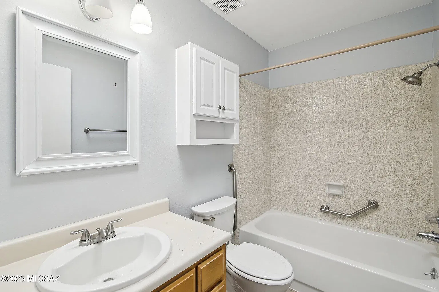 3 bed, 1374 sqft, $1,850 — Photo 4