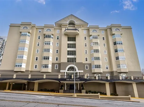 2499 Peachtree Rd NE APT 301, Atlanta, GA 30305
