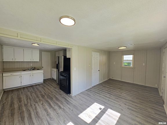 2nd image of 428 La Rosh Street Ct