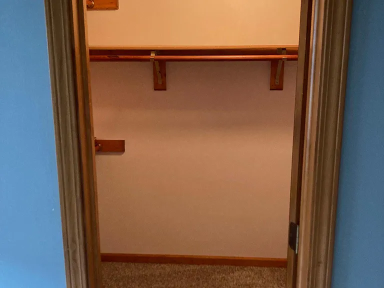 65 Coventry Ct — Photo 10