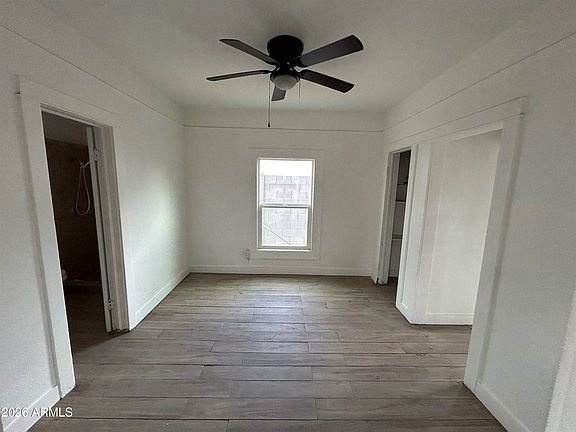 5th image of 207 E Jackson Ave