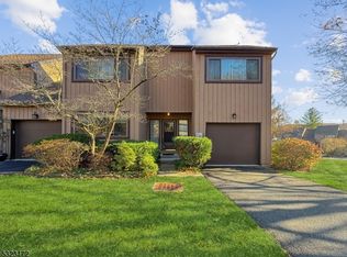 12 Spruce Ln, Morristown, NJ 07960