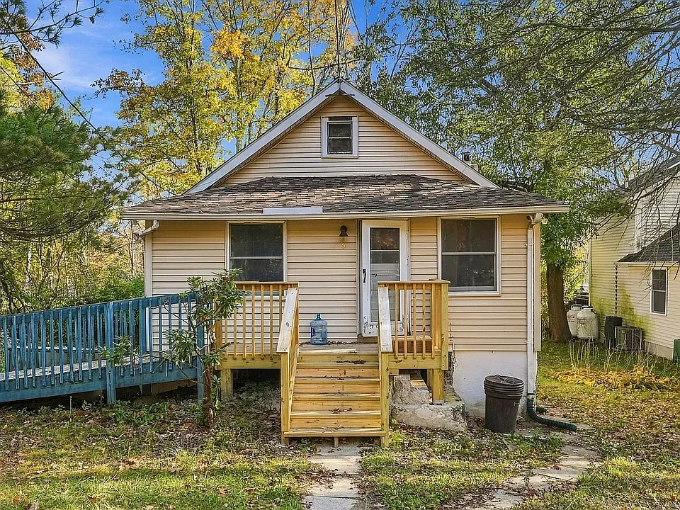 5 Banker Rd