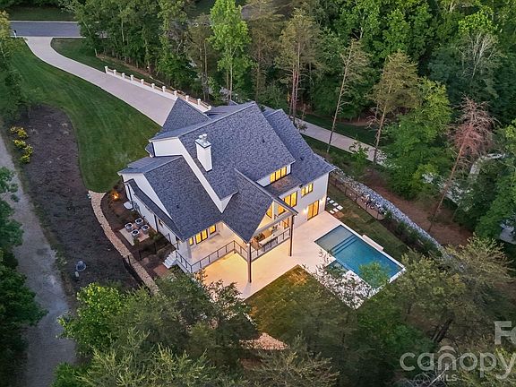 3rd image of 150 Palmer Marsh Pl