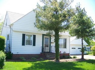 18985 Holland Rd, Brookpark, OH 44142