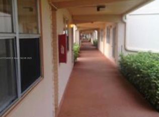 627 Saxony N, Delray Beach, FL 33446