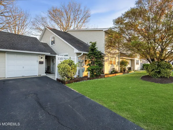 54 Kathy Court, Brick, NJ 08724