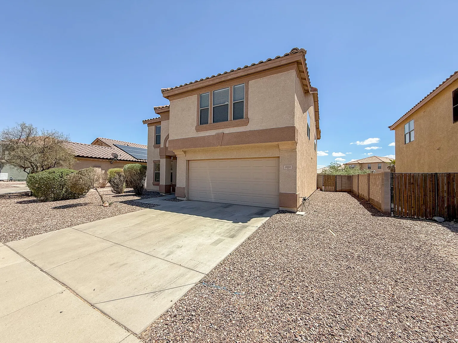583 W Racine Loop, Casa Grande Az — Photo 3