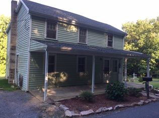 1171 3 Square Hollow Rd, Newburg, PA 17240