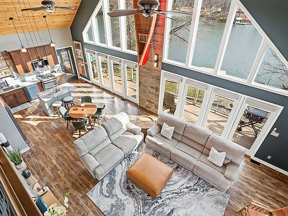 5th image of 4441 Fields Ln