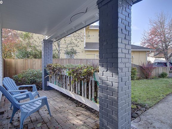 2nd image of 2407 SE 180th Ct