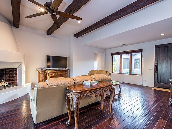 3rd image of 2919 S Prospector Cir