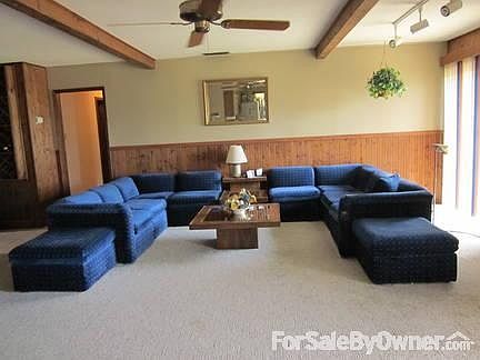 Living Room / Den