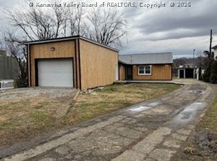 6516 Maccorkle Ave, Saint Albans, WV